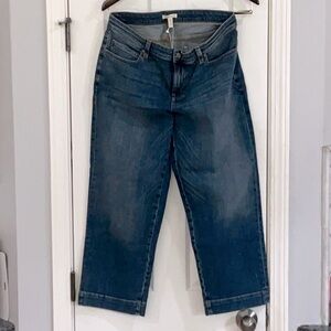 Eileen Fisher Capri denim jeans